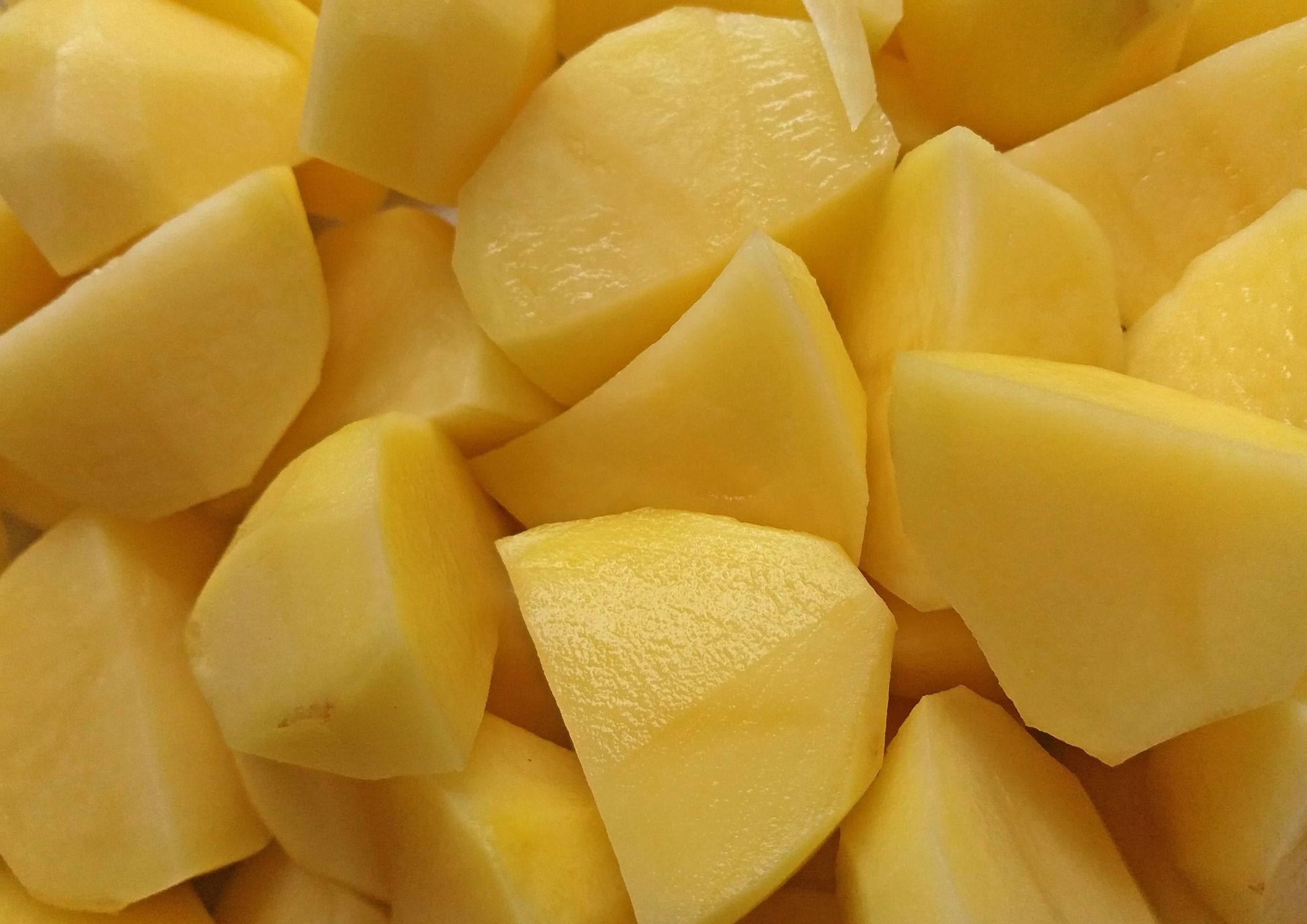 Potatoes: a good way to soothe sunburn