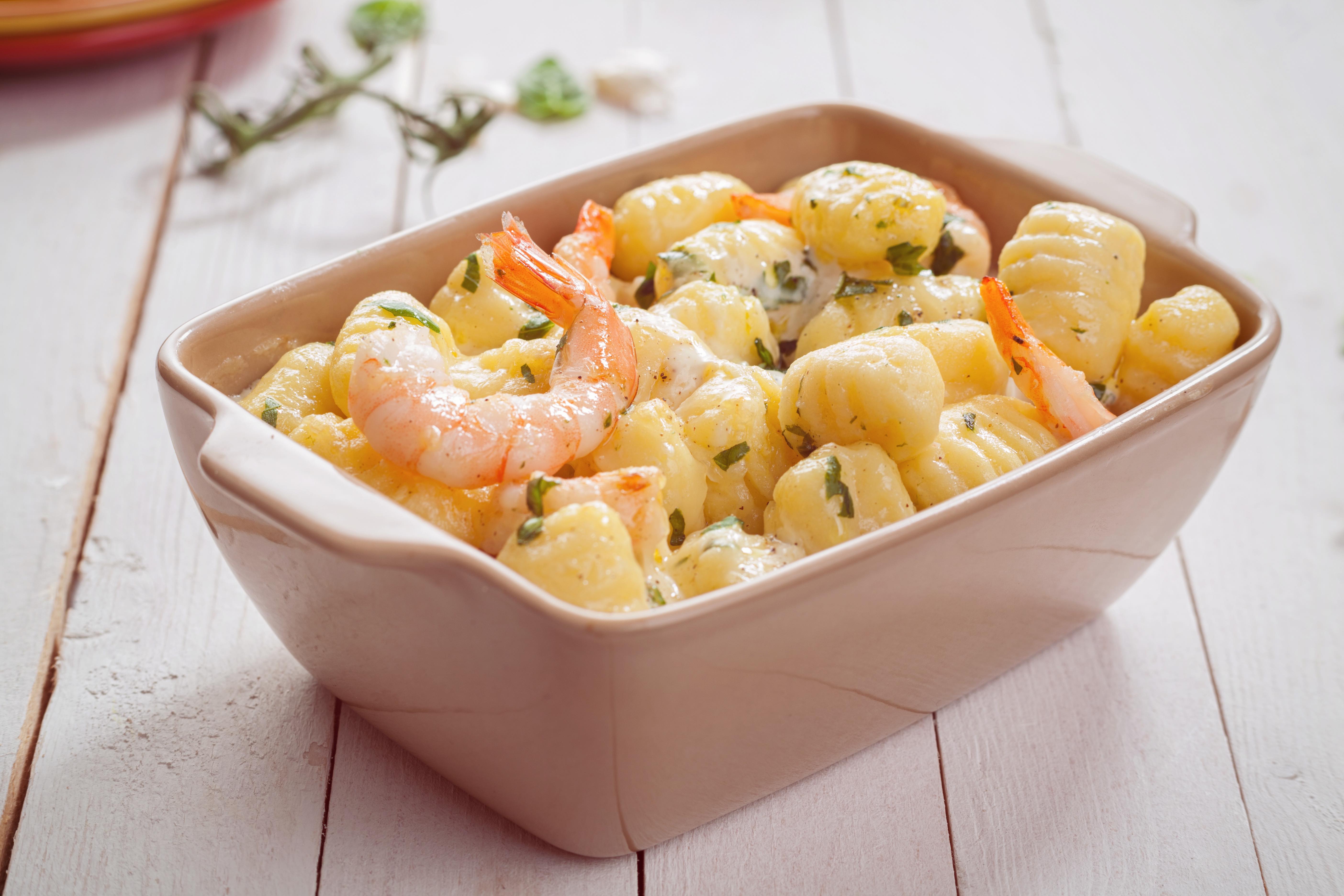 Gnocchi con gamberi e formaggio fresco