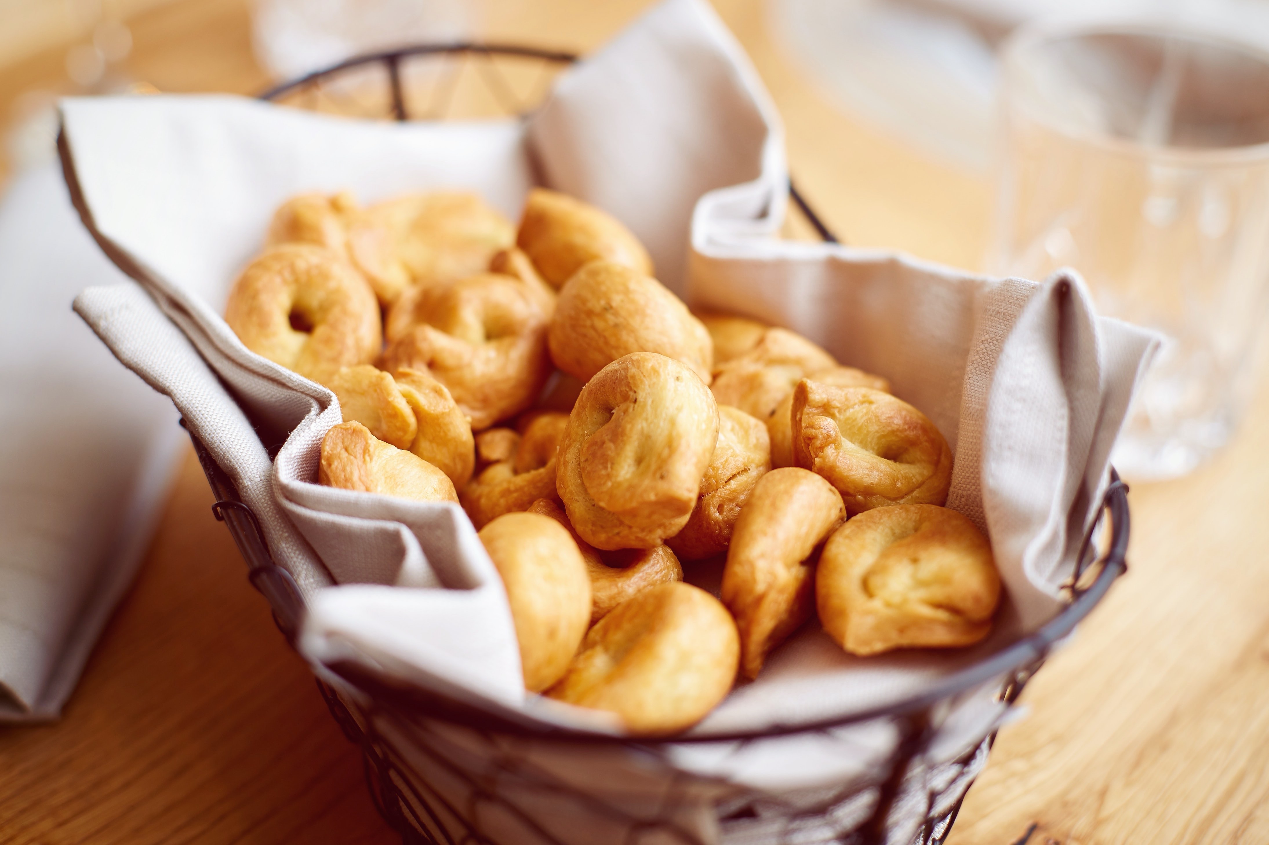 Potato tarallucci breadstick rings