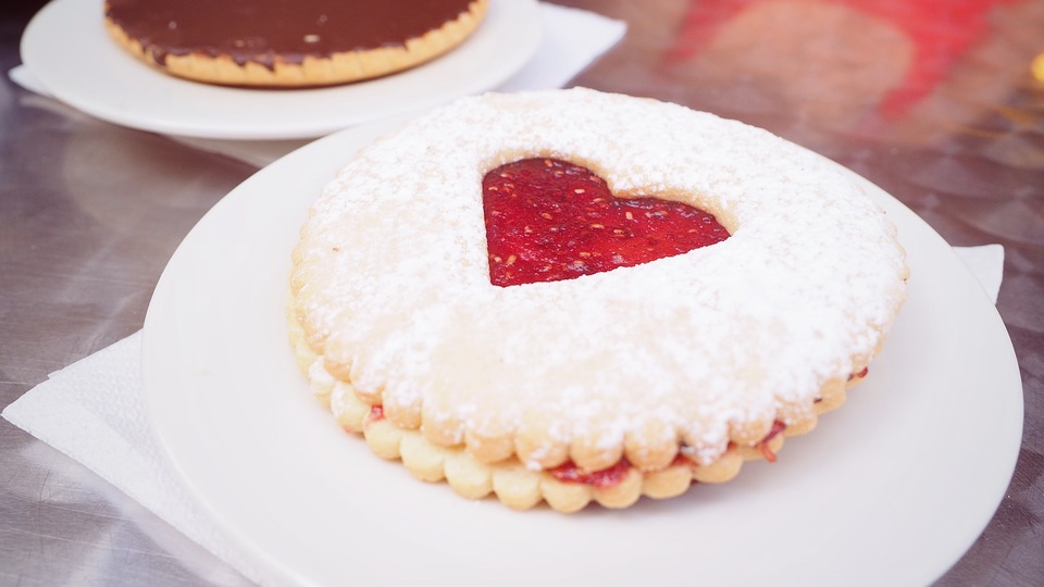 Jam and potato shortcrust pastry biscuits