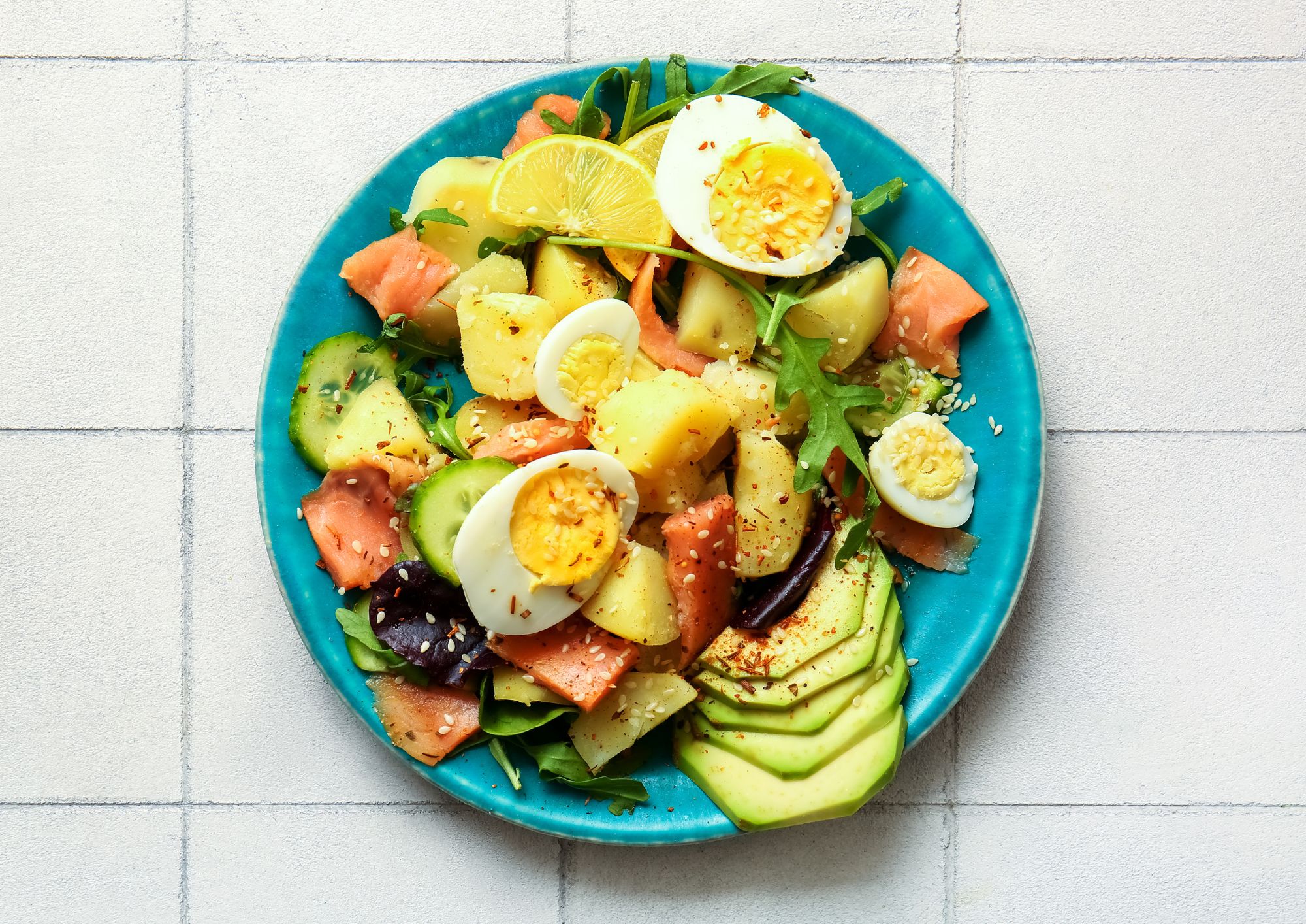 Avocado, salmon and Colomba potato salad