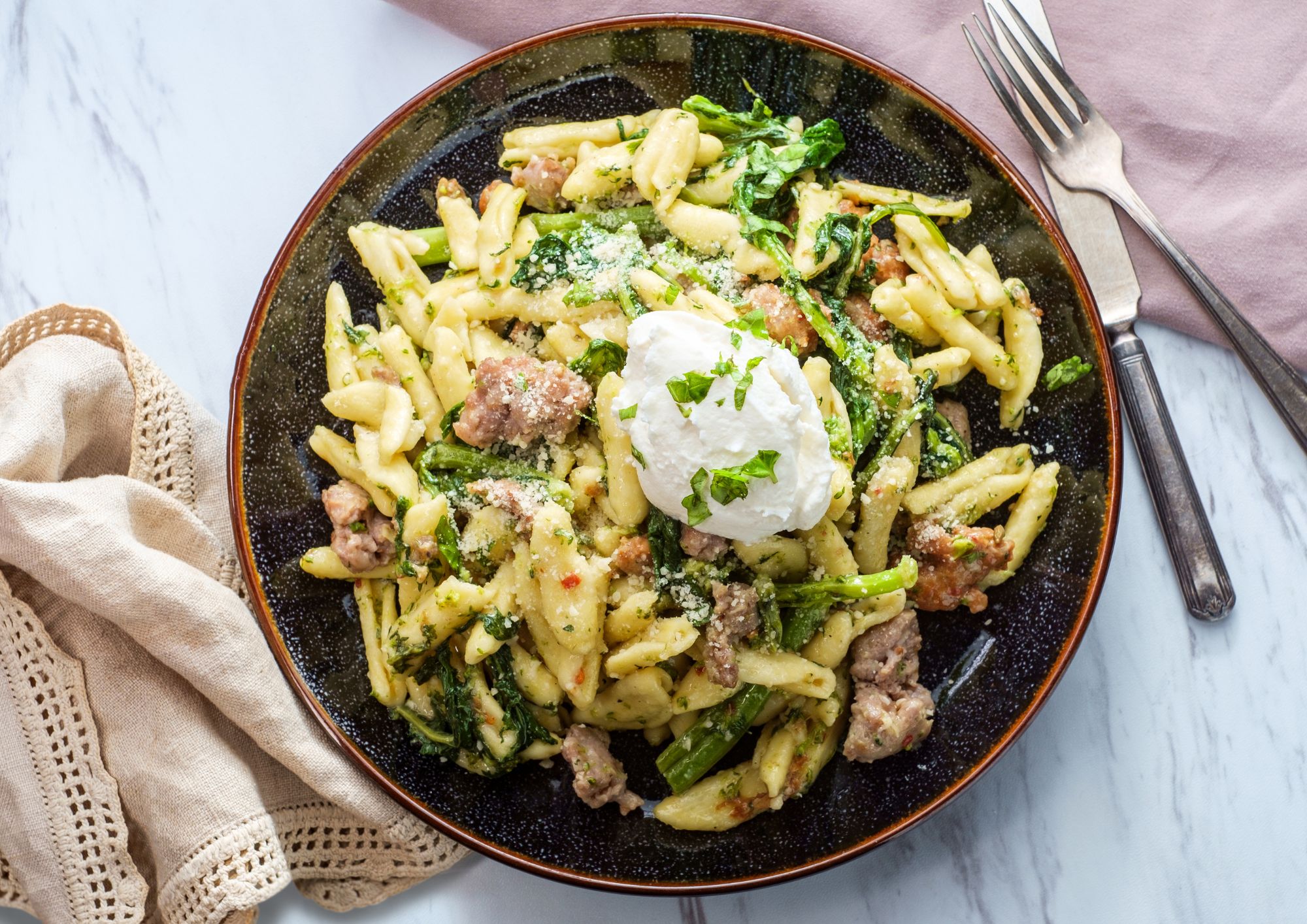 Residue-Free Levante potato cavatelli pasta with sausage and rapini