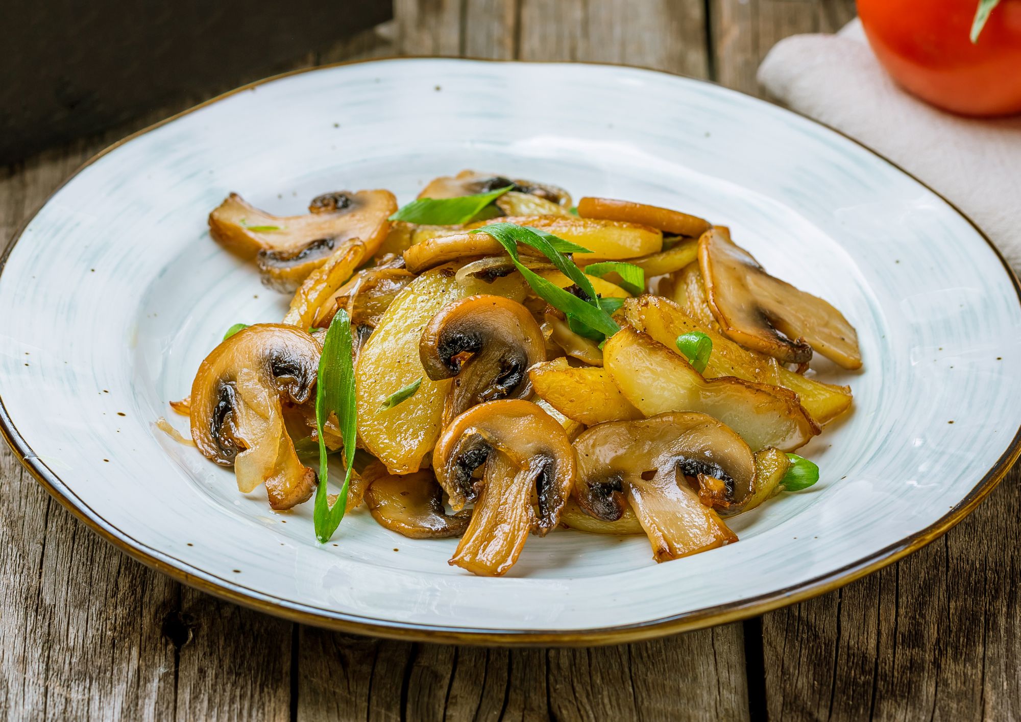 Mushrooms with pan-fried Melrose potatoes