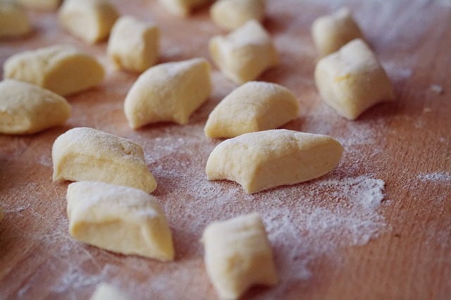 le origini degli gnocchi d patate Fotor