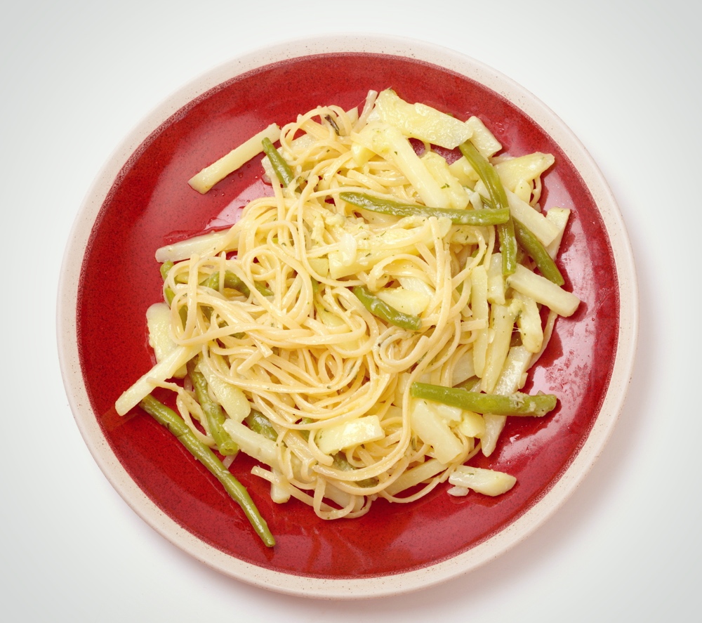 Potatoes of Italy - From Liguria: Bavette with pesto, potatoes and green beans